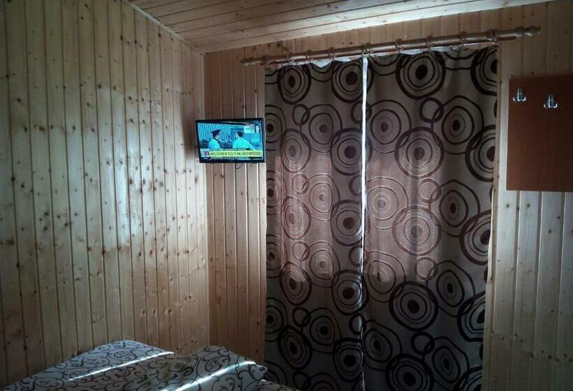 חדר סטנדרט נוף לאגם, Pastravaria Romani