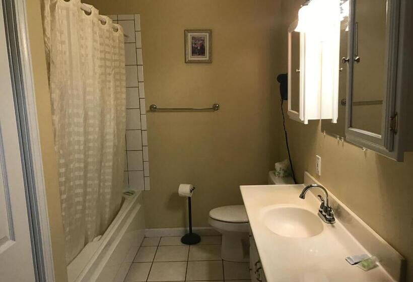 סוויטת 2 חדרי שינה, Exit 5 Resort & Condominium