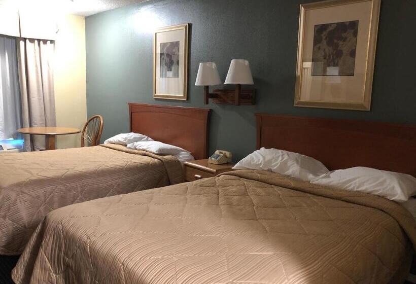 带2个双人床的标准工作室, Americas Best Inn Savannah I 95