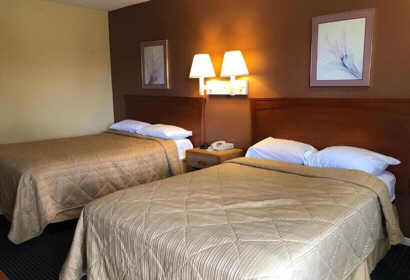 带2个双人床的标准工作室, Americas Best Inn Savannah I 95