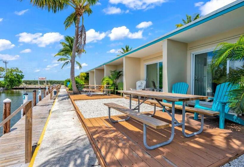 シングルデラックスルーム, Coconut Cay Resort