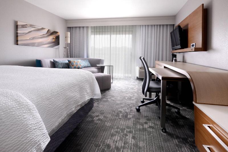 اتاق استاندارد با تخت بزرگ, Courtyard By Marriott Houston Northwest