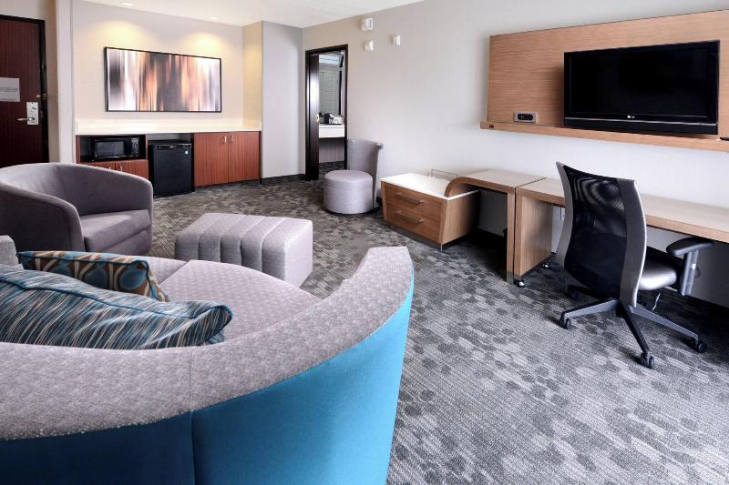 سوئیت با تخت بزرگ, Courtyard By Marriott Houston Northwest
