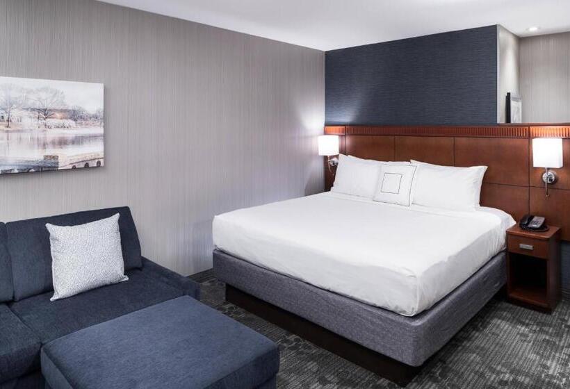 חדר סטנדרט, מיטת קינג, מותאם לאדם עם מוגבלויות, Courtyard By Marriott West Orange