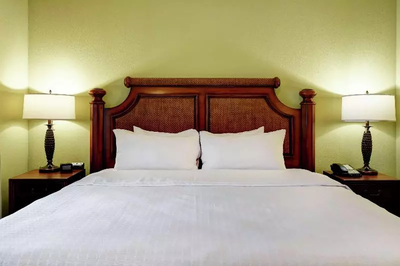 スイート, European Life Style Executive Suites