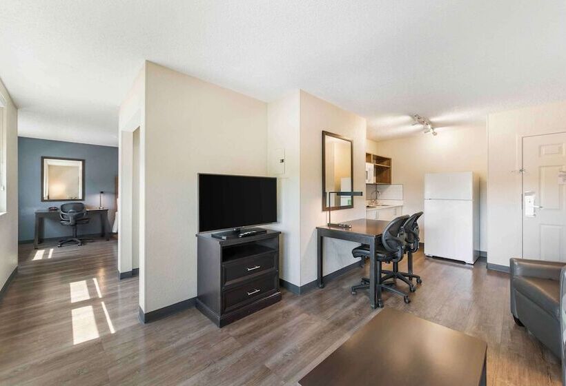 Студия Superior, Extended Stay America Premier Suites  Miami  Airport  Doral  25th Street