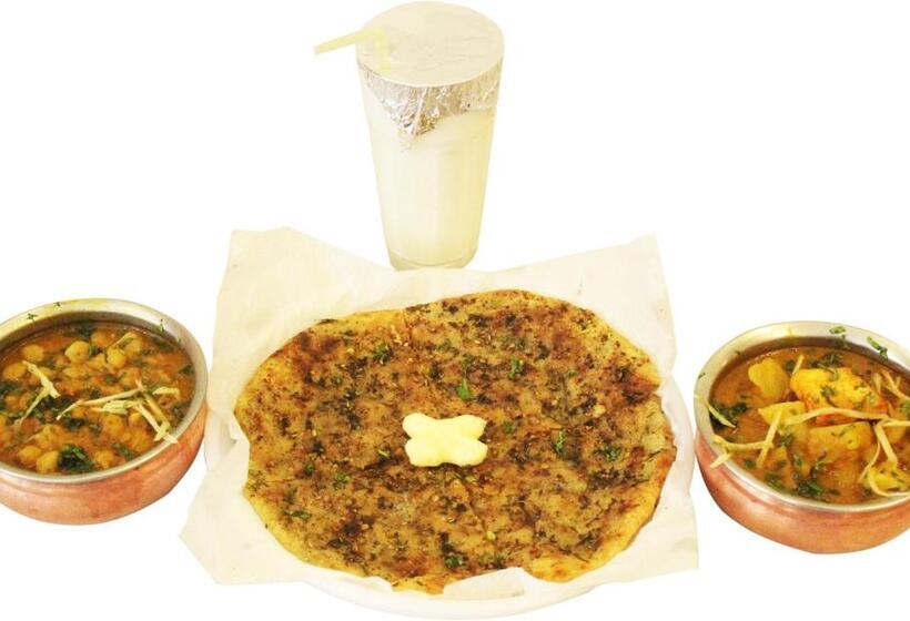 اتاق لوکس, Hong Kong Inn