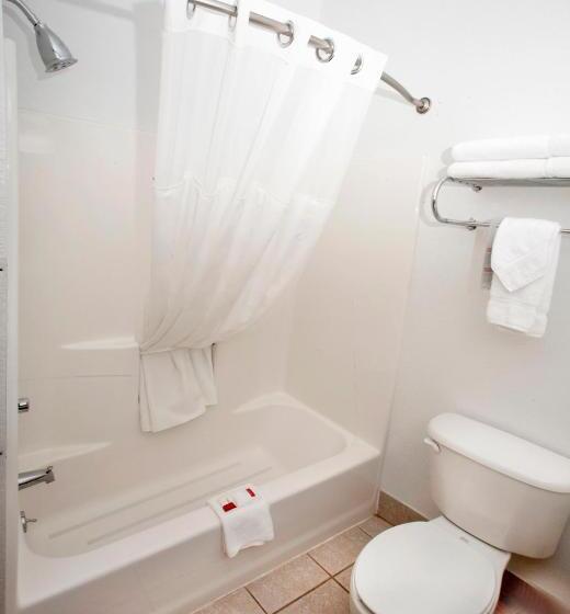 带大床的标准间, Ramada By Wyndham Keystone Near Mt Rushmore