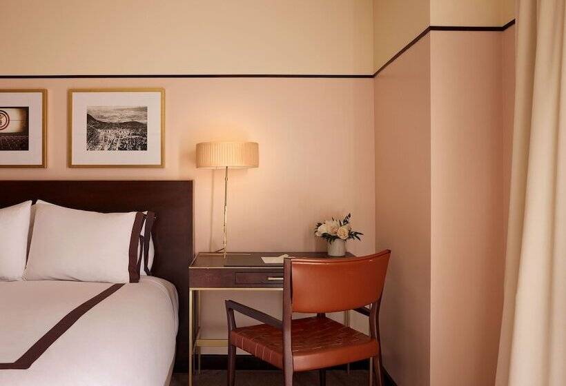 Номер Superior, Sunset Tower