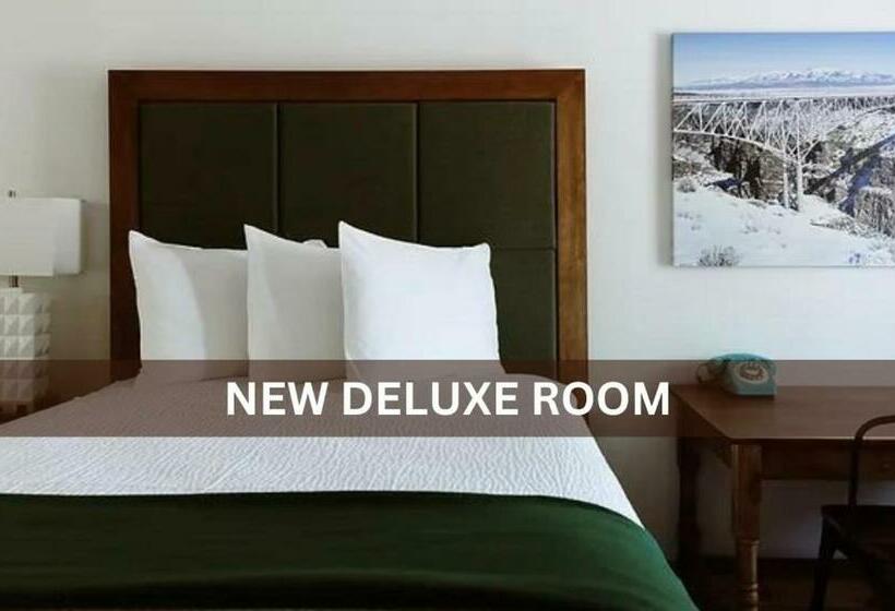 Номер Deluxe Кровать Куин, Taos Valley Lodge