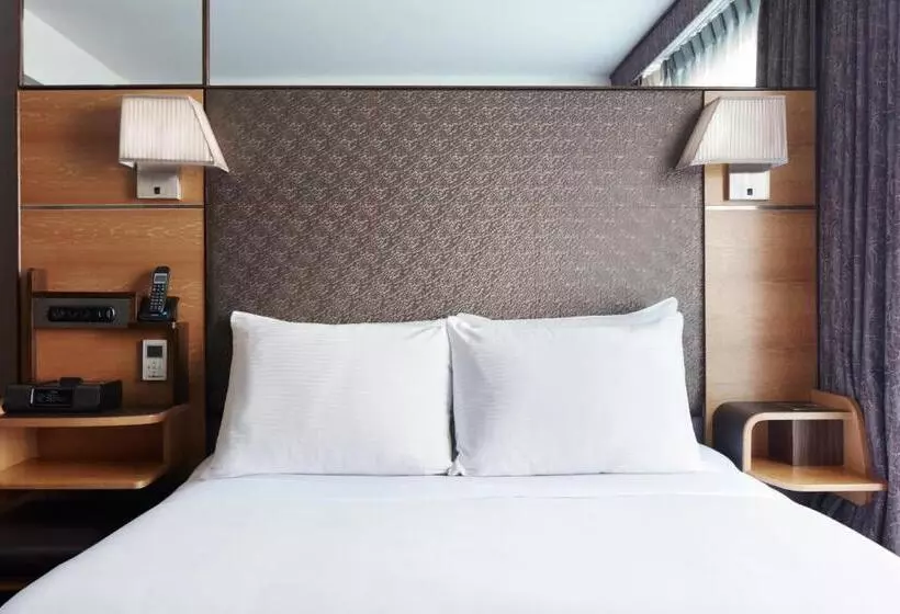 Standard-invahuone, The Jewel Hotel, New York