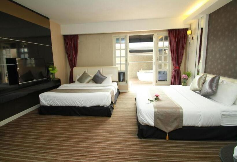 Suite Familiar, The Sterling