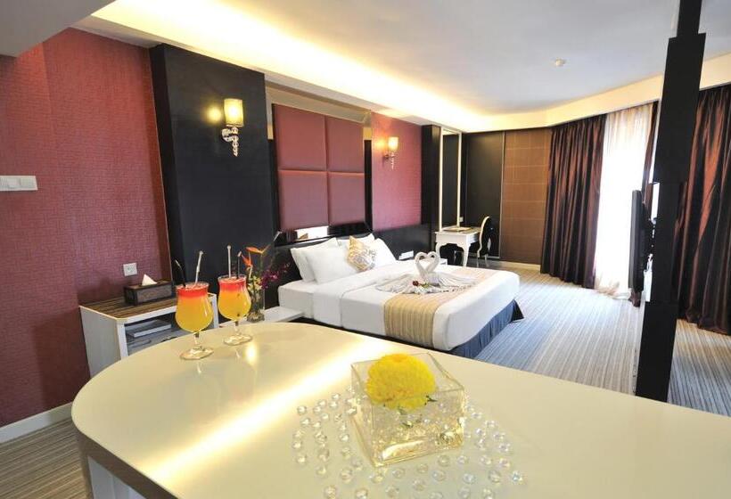 Suite, The Sterling