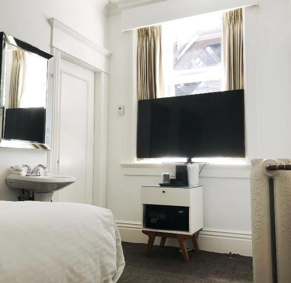 اتاق عادی با تخت دوبل, Victorian