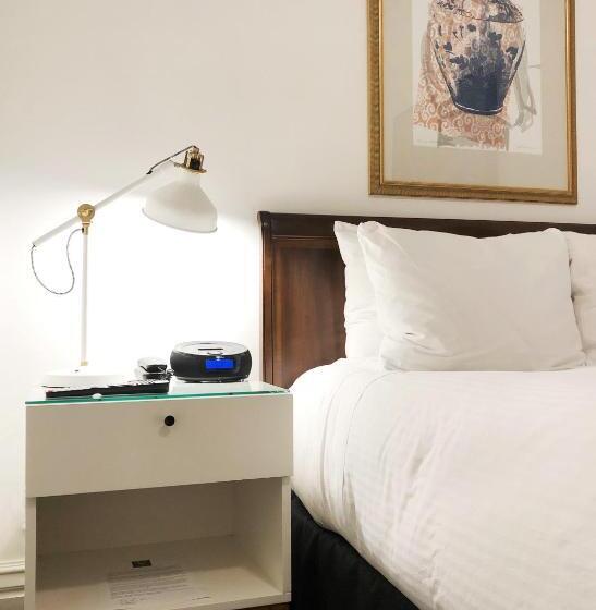 اتاق عادی با تخت دوبل, Victorian