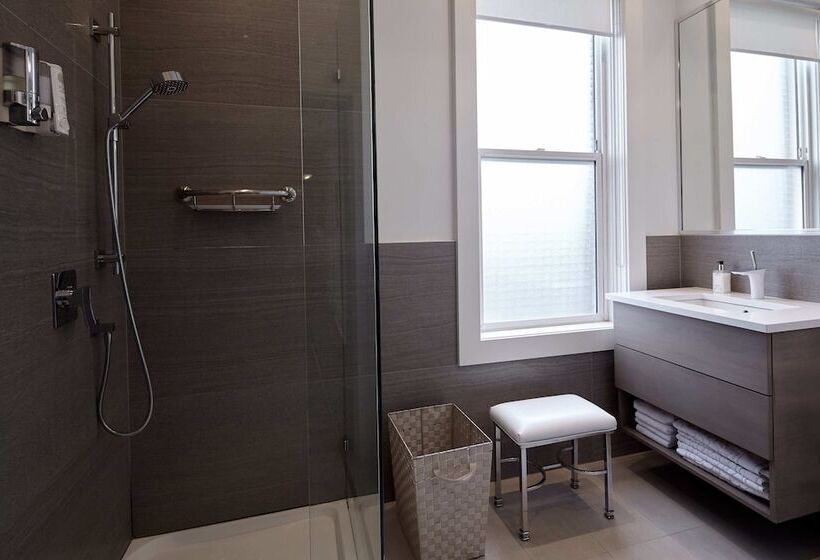 اتاق استاندارد با سرویس بهداشتی مشترک, Victorian