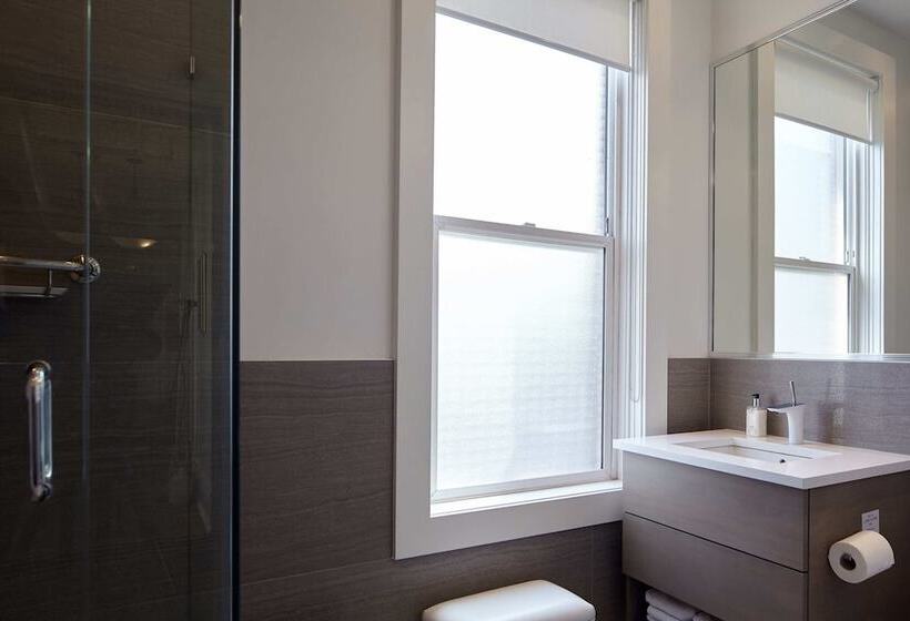 اتاق استاندارد با سرویس بهداشتی مشترک, Victorian