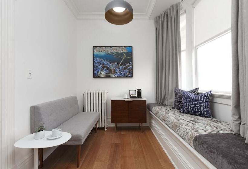 اتاق سوپریور, Victorian