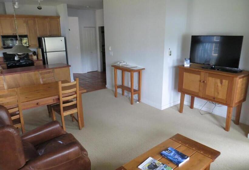 景色の見えるスイートルーム, Waters Edge Shoreside Suites