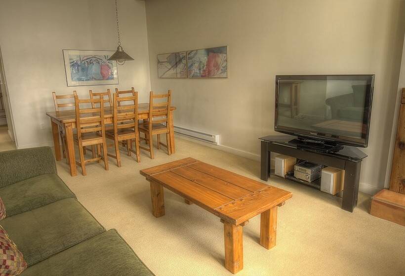 景色の見えるスイートルーム, Waters Edge Shoreside Suites