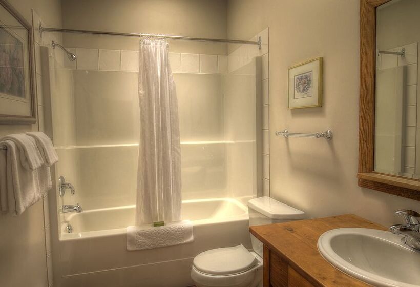 景色の見えるスイートルーム, Waters Edge Shoreside Suites