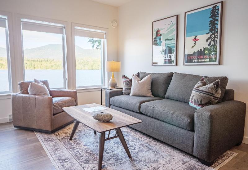 景色の見えるスイートルーム, Waters Edge Shoreside Suites