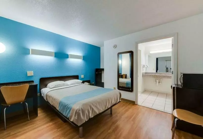 身障者適用スタンダードルーム, Motel 6 Kingston, Tn