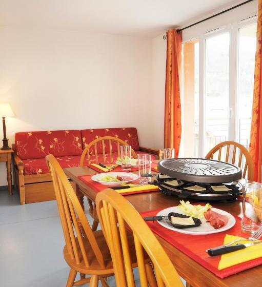 스탠다드 스튜디오, Residence Nemea Les Grands Ax