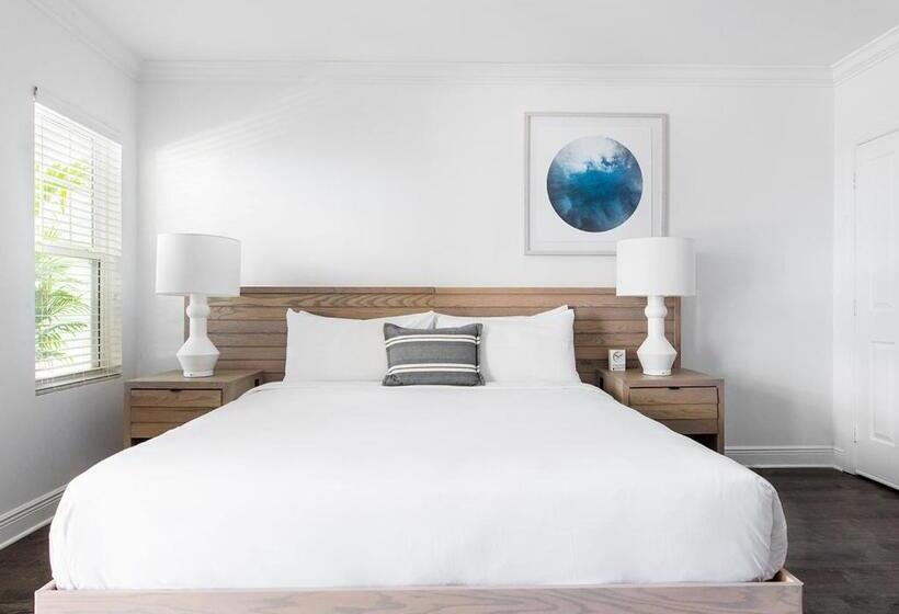 キングサイズベッドのスタンダードルーム, Parrot Key Hotel & Villas