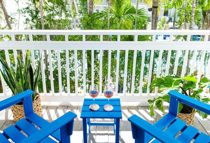 סוויטת 2 חדרי שינה, Parrot Key Hotel & Villas
