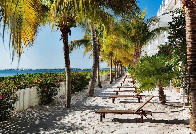 スリーベッドルーム　ヴィラ, Parrot Key Hotel & Villas