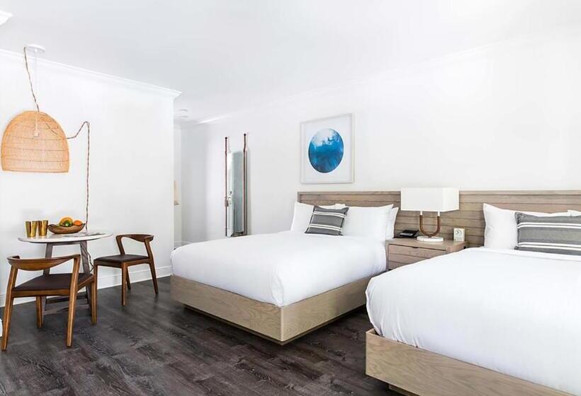 ２ダブルベッドのスタンダードルーム, Parrot Key Hotel & Villas