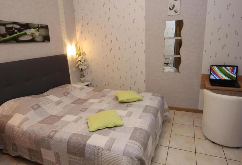 Номер Стандарт, Chambres D Ault