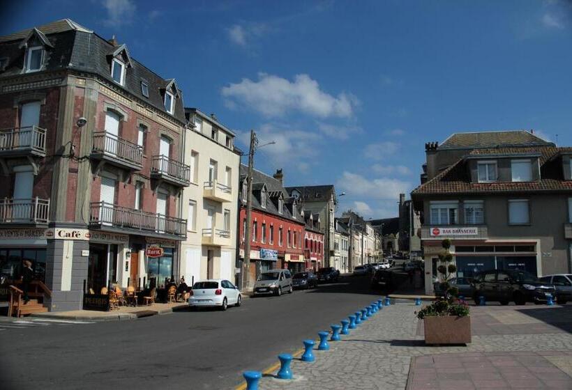 غرفة قياسية, Chambres D Ault