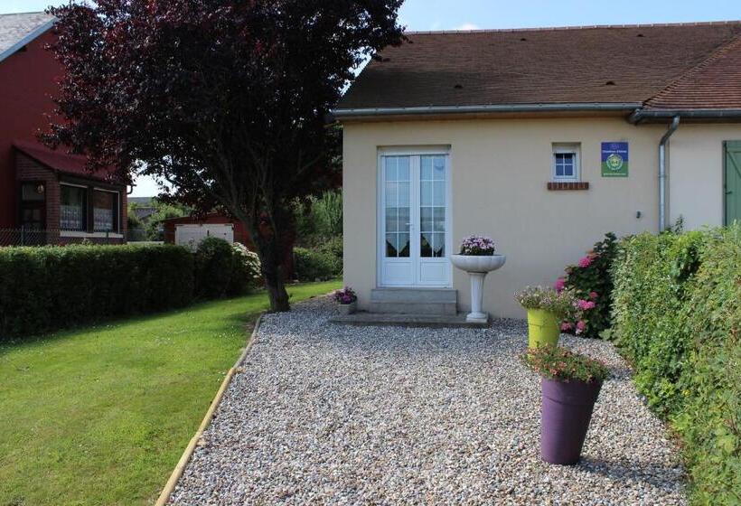 غرفة كومفورت, Chambres D Ault