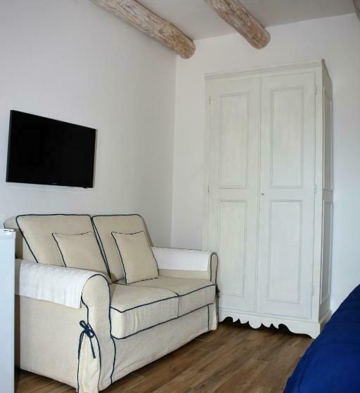 غرفة قياسية مزوَّدة بشُرفة, Residenza Nialiccia