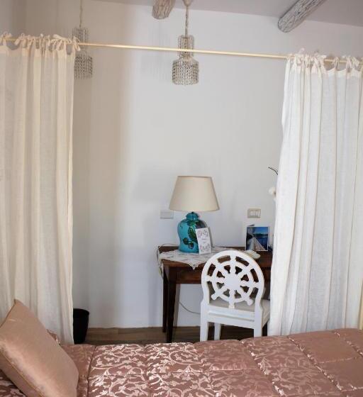 اتاق سوپریور با چشم‌انداز باغ, Residenza Nialiccia