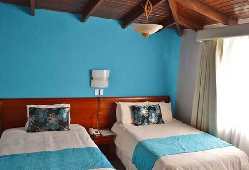 Номер Стандарт Трехместный, La Carolina Inn