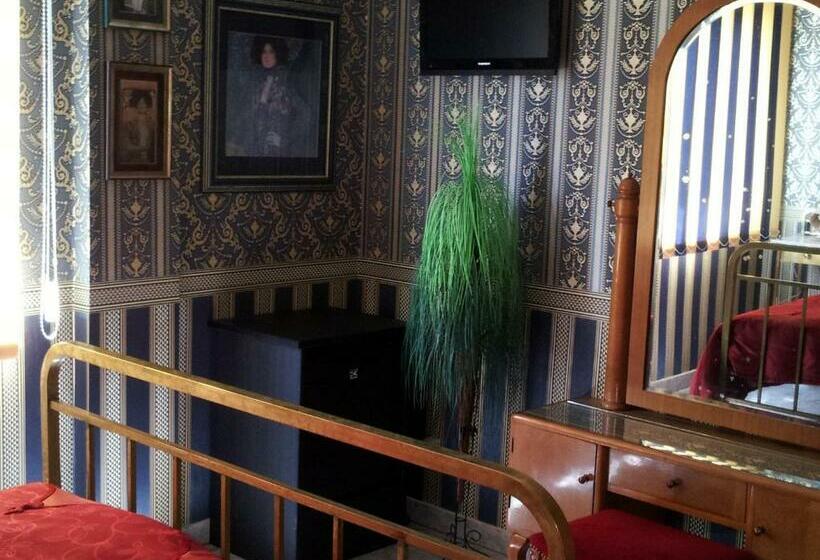 Номер Стандарт с Террасой, Plexus Boutique