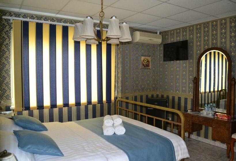 Номер Стандарт с Террасой, Plexus Boutique