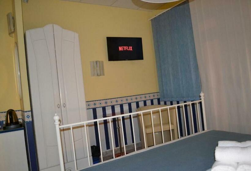 Номер Стандарт с Террасой, Plexus Boutique