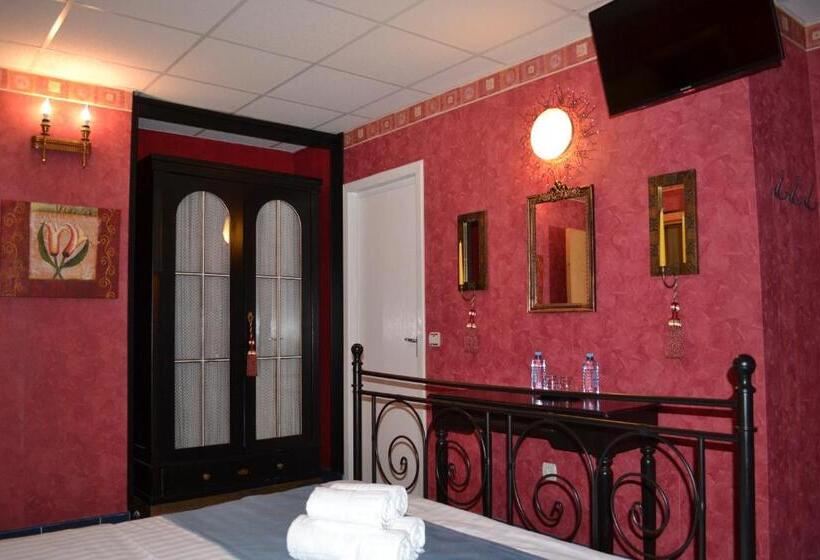 Family Suite, Plexus Boutique