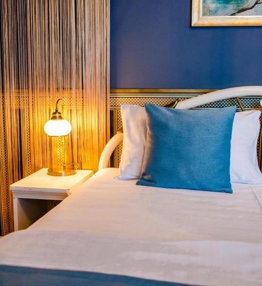 Номер Стандарт, Plexus Boutique