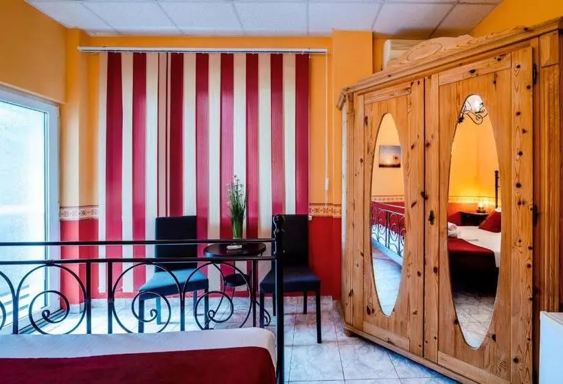 Standard Room with Terrace, Plexus Boutique