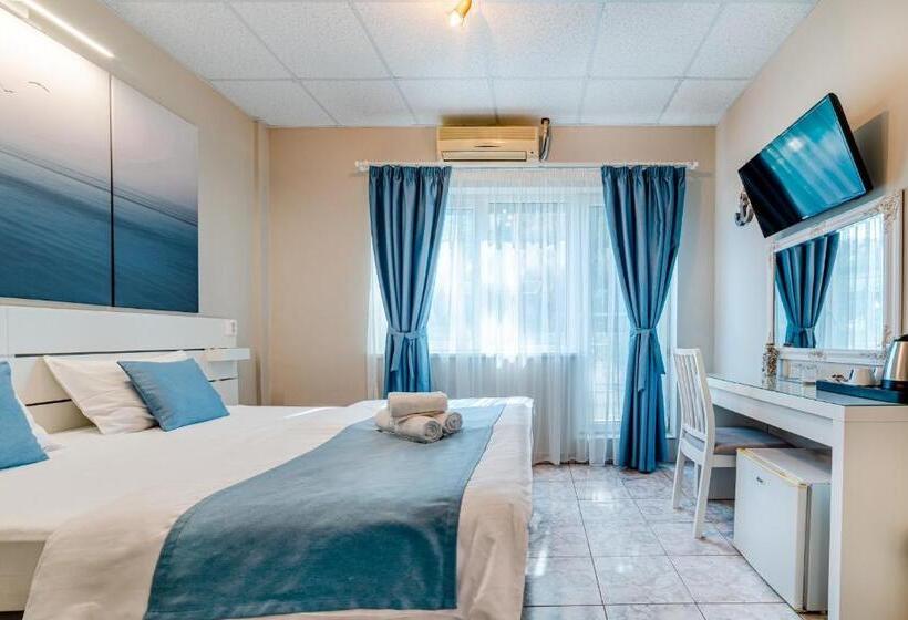 Номер Стандарт с Террасой, Plexus Boutique