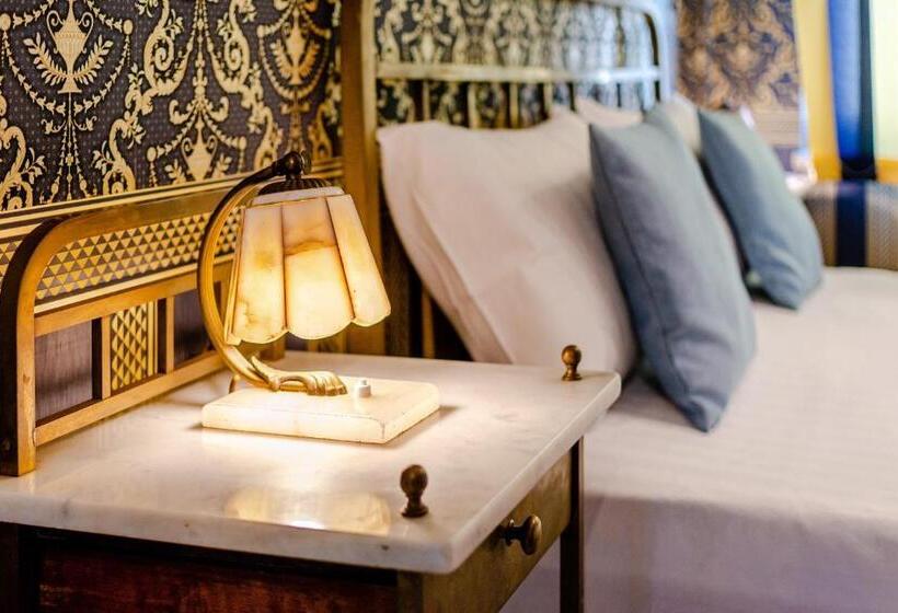 Номер Стандарт с Террасой, Plexus Boutique