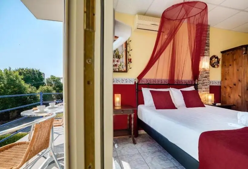 Standard Room with Terrace, Plexus Boutique