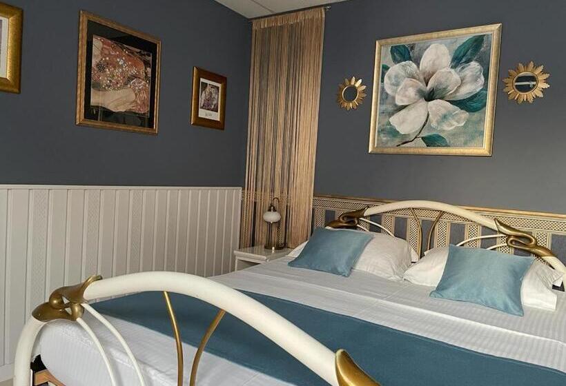 Апартаменты Deluxe 1 Спальня, Plexus Boutique