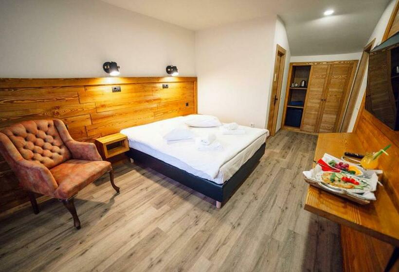 스탠다드 발코니 룸, Popasul Domnesc  Resort& Spa  Voronet Vue