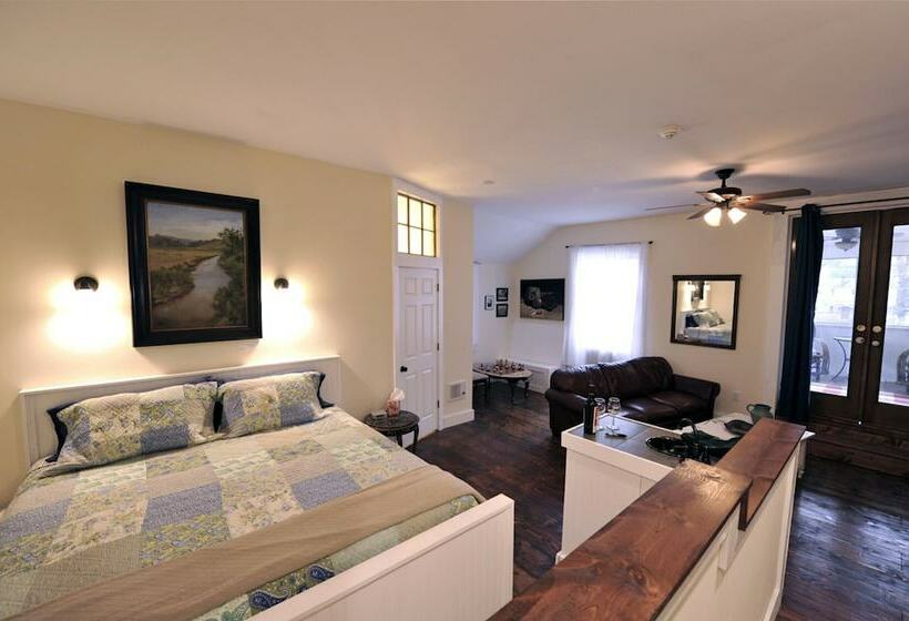 غرفة ديلوكس ذات إطلالة, Hall House